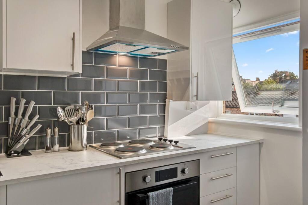 Hidden Gem In Battersea W/ Free Parking Apartamento Londres Exterior foto