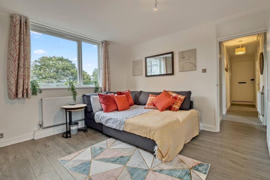 Hidden Gem In Battersea W/ Free Parking Apartamento Londres Exterior foto