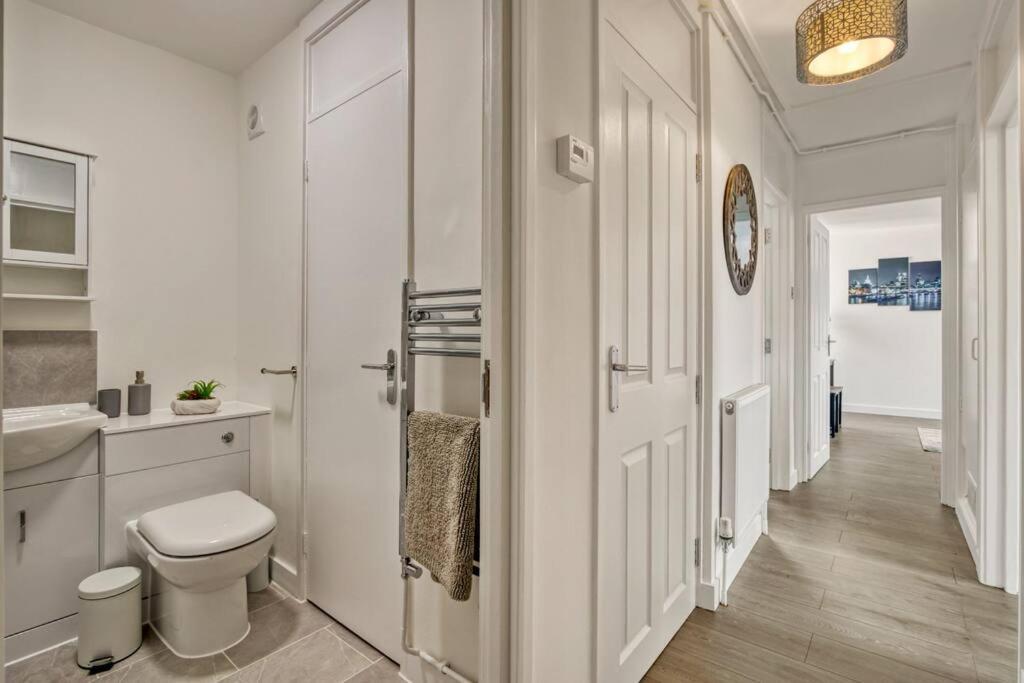 Hidden Gem In Battersea W/ Free Parking Apartamento Londres Exterior foto